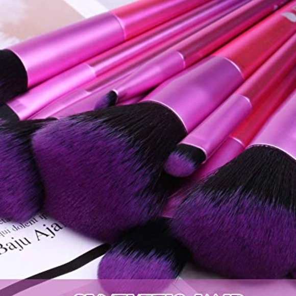 Makeup Brush Set,  15 Pieces Professional - Picture 2 of 5